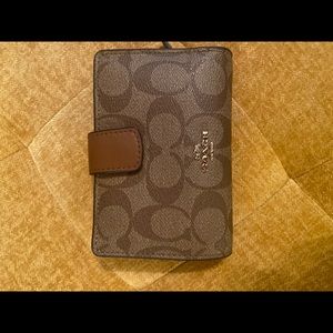 Coach wallet
